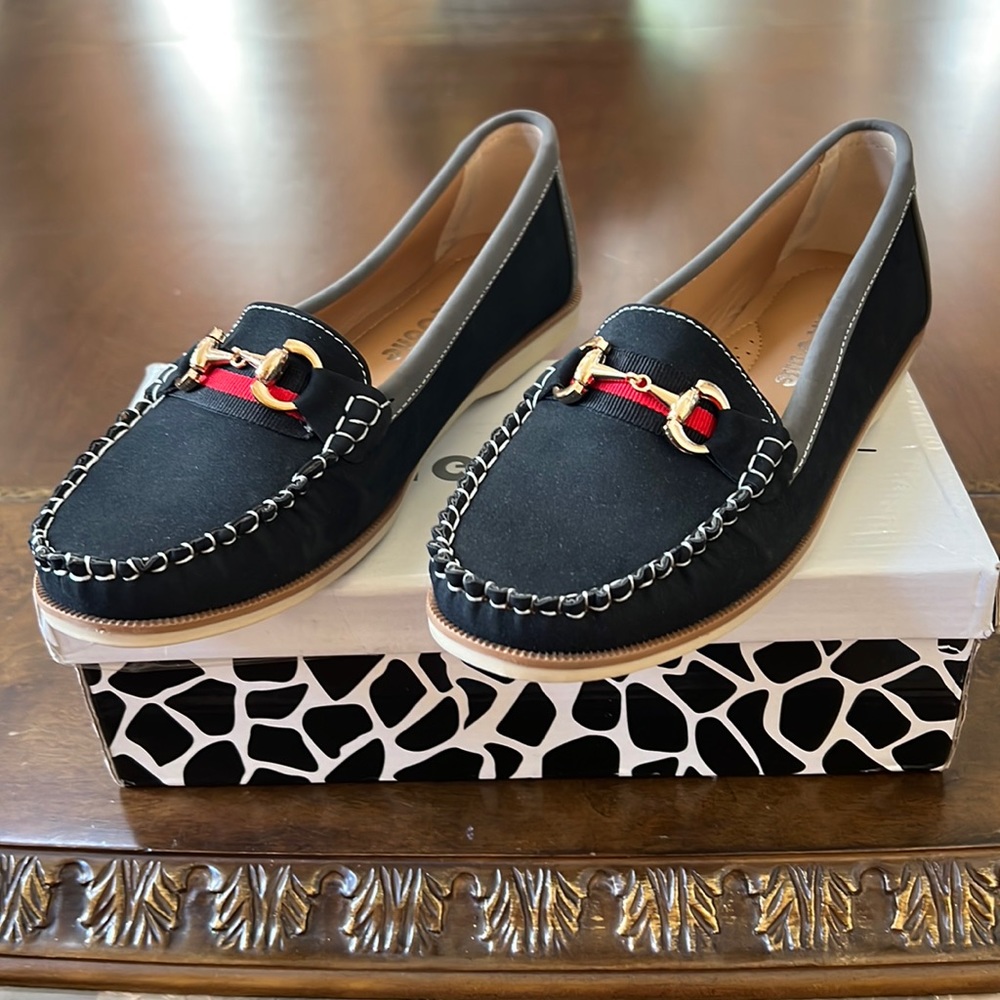 One On One ( Grace ) shoes NWT